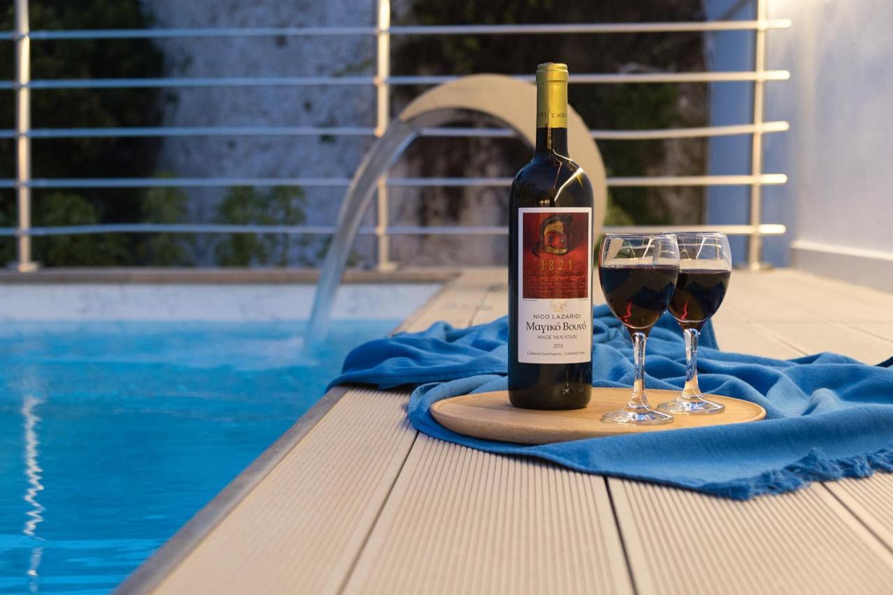 سبيتسيس Porto Vecchio Luxury Suites المظهر الخارجي الصورة