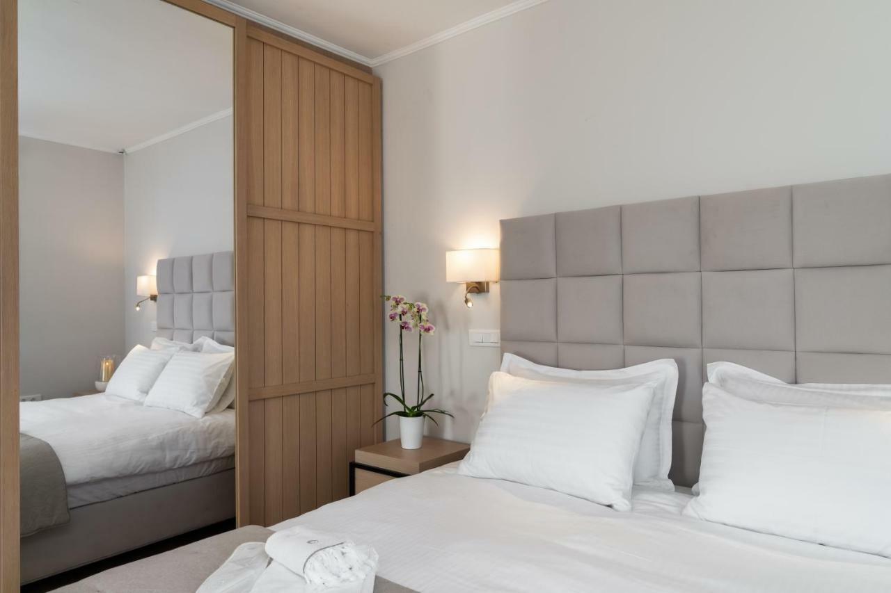 سبيتسيس Porto Vecchio Luxury Suites المظهر الخارجي الصورة