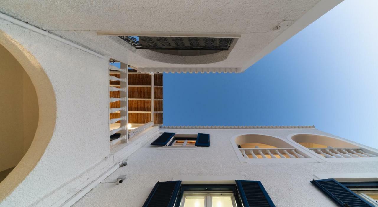 سبيتسيس Porto Vecchio Luxury Suites المظهر الخارجي الصورة